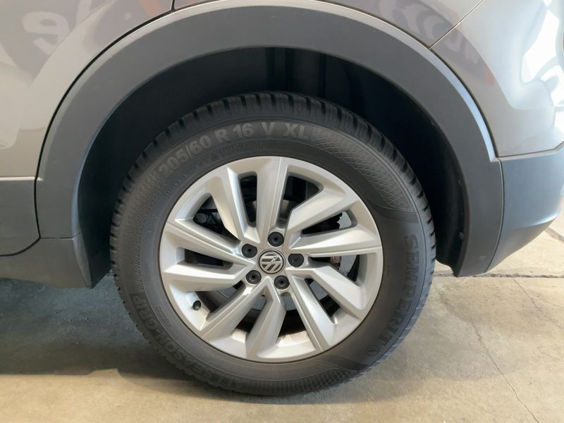 Volkswagen T-Cross 1.0 TSI Life 2019 – снимка 5