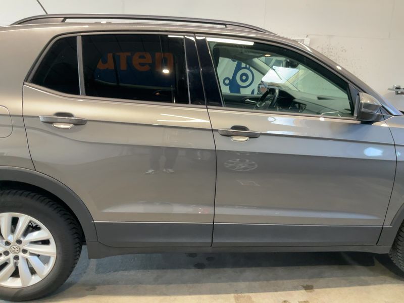 Volkswagen T-Cross 1.0 TSI Life 2019 – снимка 10