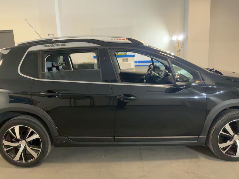 Peugeot 2008 1.2 PureTech Allure 2018 – снимка 10