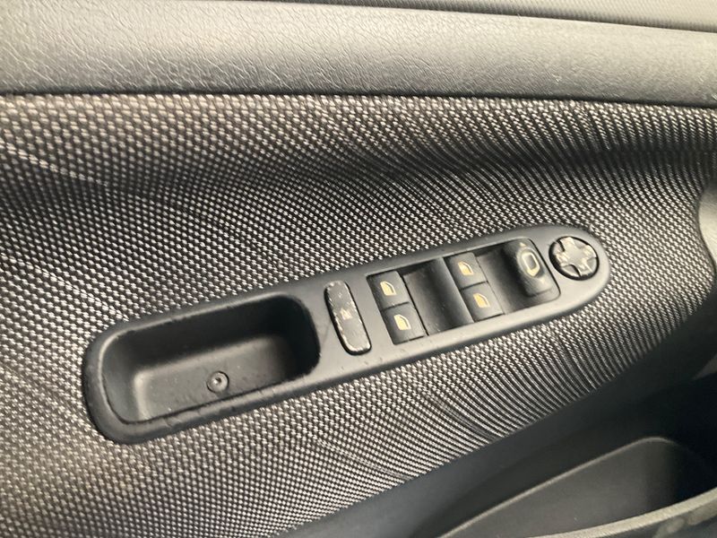 Peugeot 207 1.6 Premium 2008 – снимка 27