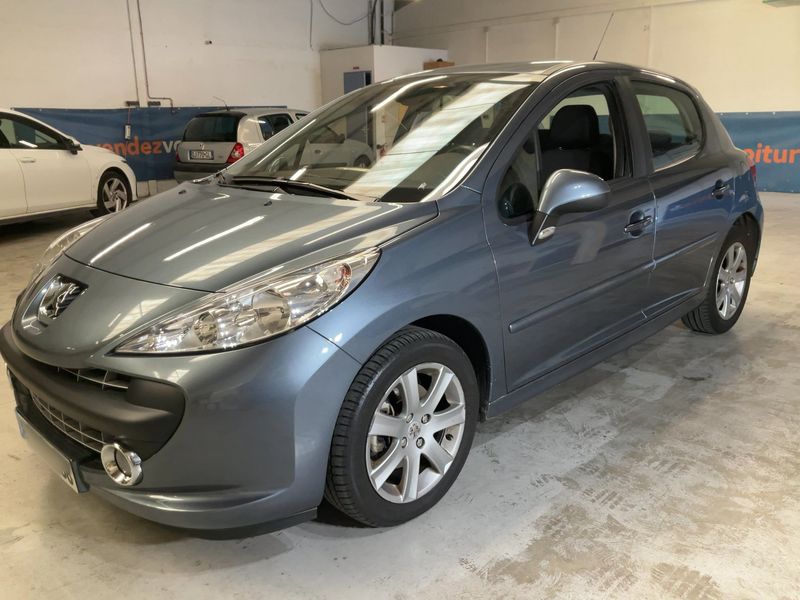 Peugeot 207 1.6 Premium 2008 – снимка 2