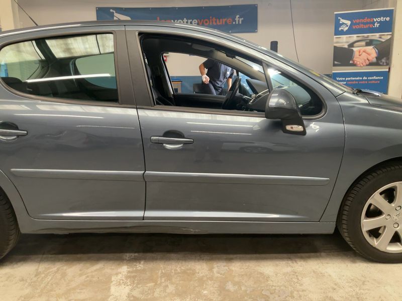 Peugeot 207 1.6 Premium 2008 – снимка 10