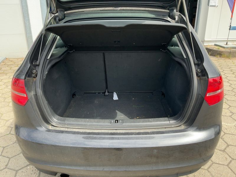 Audi A3 Sportback 2.0 TDI Ambition 2011 – снимка 15