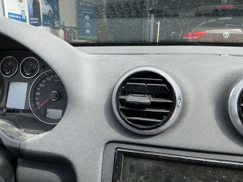 Audi A3 Sportback 2.0 TDI Ambition 2011 – снимка 36