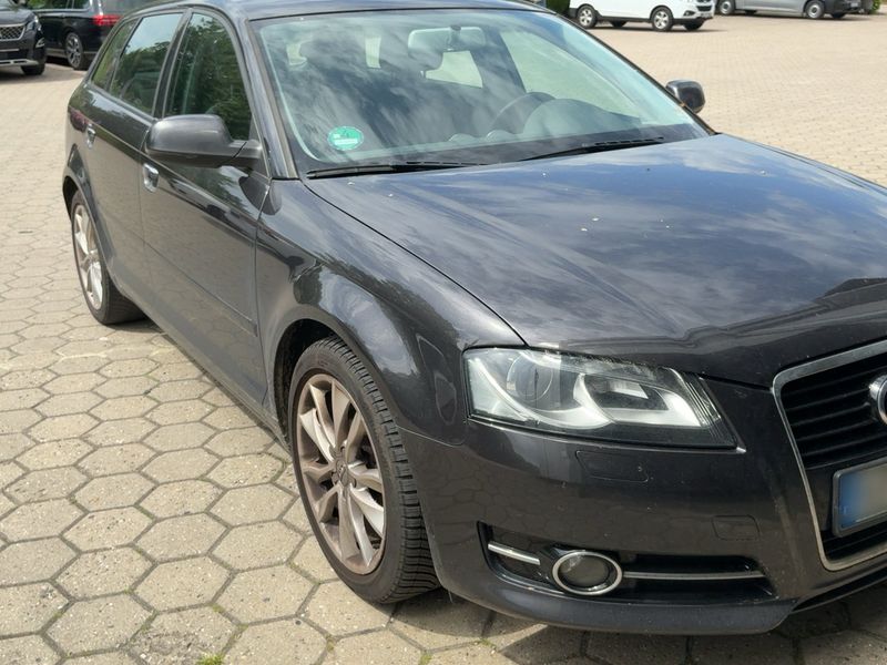 Audi A3 Sportback 2.0 TDI Ambition 2011 – снимка 12