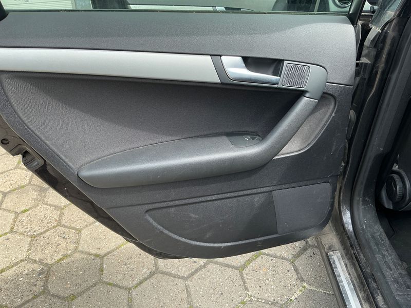 Audi A3 Sportback 2.0 TDI Ambition 2011 – снимка 30