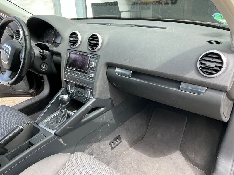 Audi A3 Sportback 2.0 TDI Ambition 2011 – снимка 28