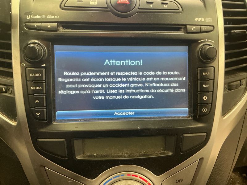 Hyundai ix20 1.6 CRDi Business Blue 2014 – снимка на щета