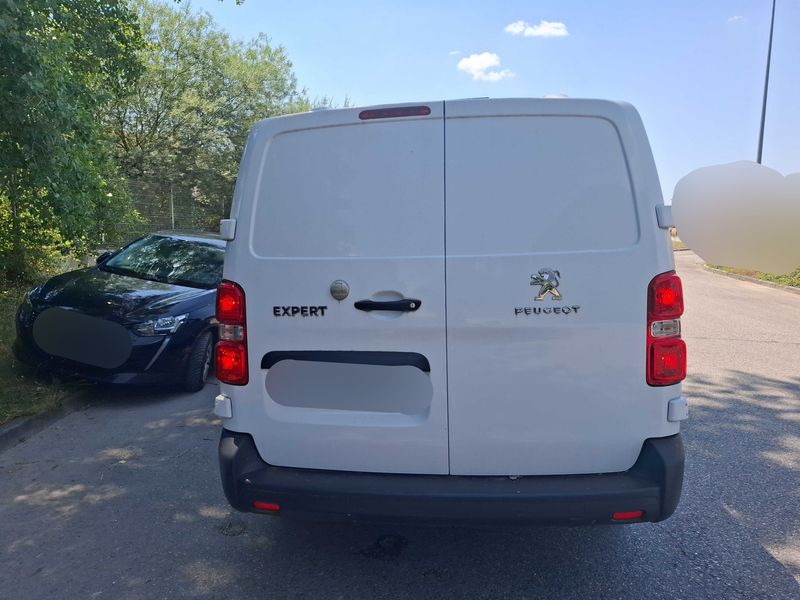 Peugeot Expert 2.0 Blue-HDi Asphalt L3 2022 – снимка 4