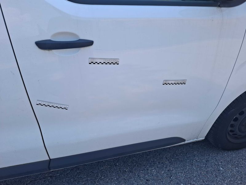 Peugeot Expert 2.0 Blue-HDi Asphalt L3 2022 – снимка 24