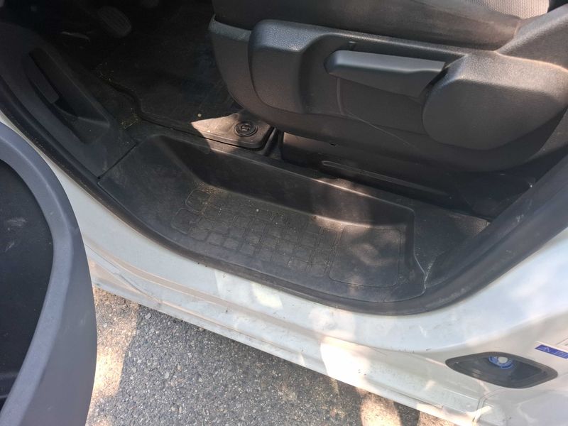 Peugeot Expert 2.0 Blue-HDi Asphalt L3 2022 – снимка 28