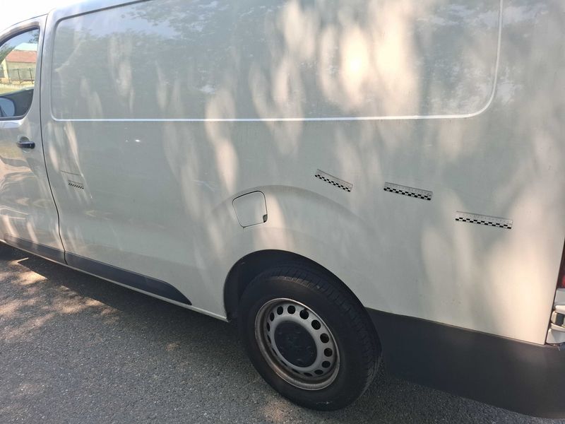 Peugeot Expert 2.0 Blue-HDi Asphalt L3 2022 – снимка 44