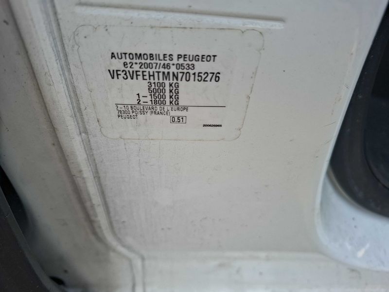 Peugeot Expert 2.0 Blue-HDi Asphalt L3 2022 – снимка 19