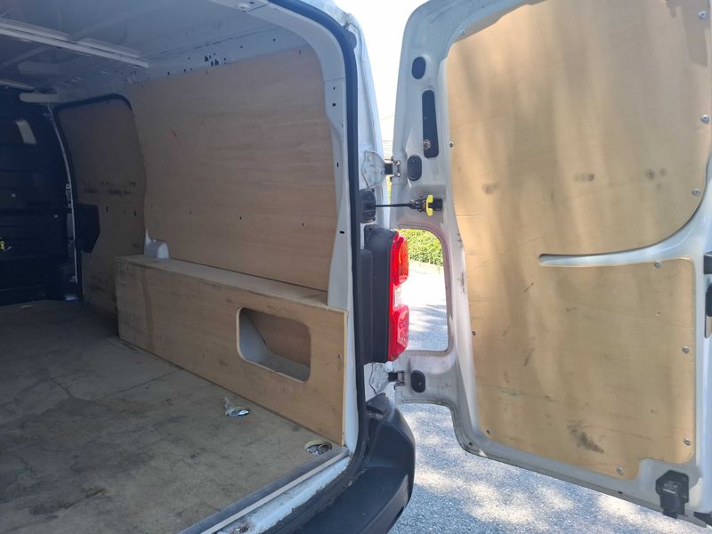 Peugeot Expert 2.0 Blue-HDi Asphalt L3 2022 – снимка 35