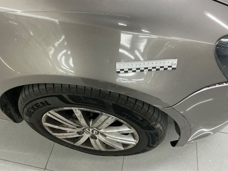 Volkswagen Golf VI Plus 1.6 TDI Comfortline BlueMotion Tech 2011 – снимка 21