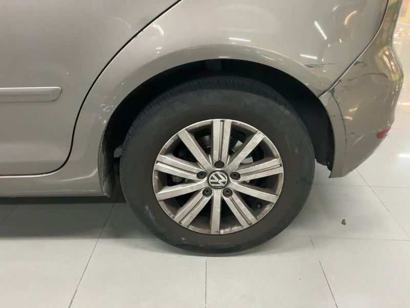 Volkswagen Golf VI Plus 1.6 TDI Comfortline BlueMotion Tech 2011 – снимка 5