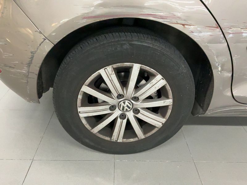 Volkswagen Golf VI Plus 1.6 TDI Comfortline BlueMotion Tech 2011 – снимка 9