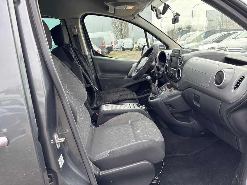Peugeot Partner 1.2 PureTech Active 2018 – снимка 10