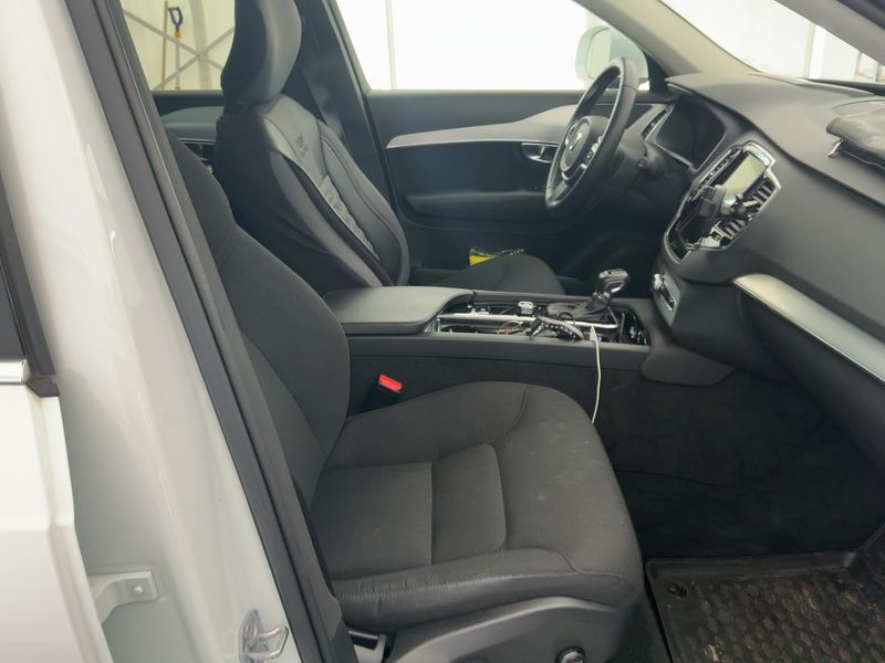Volvo XC90 2.0 D5 Momentum AWD 2018 – снимка 17