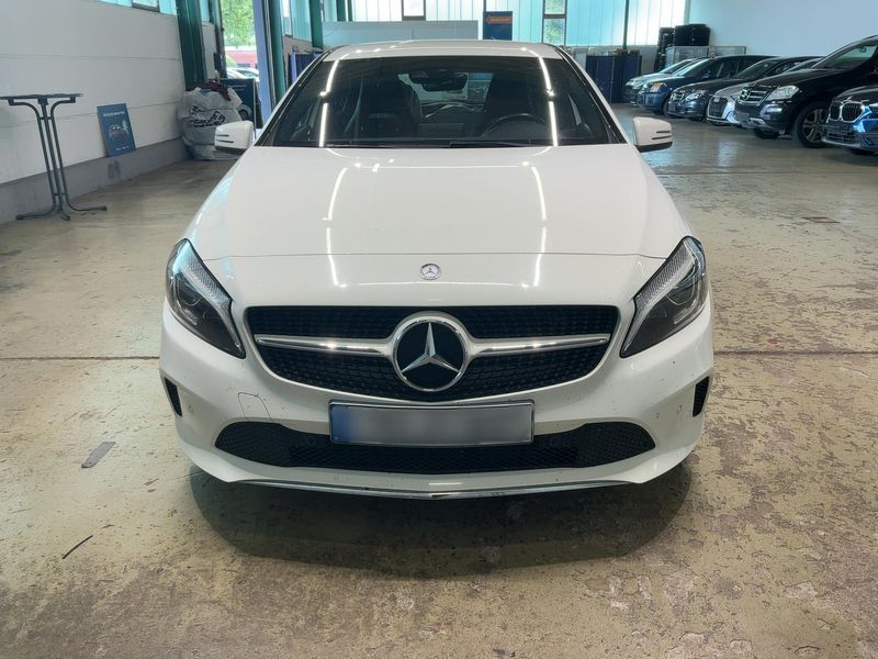 Mercedes-Benz A-Klasse A 180 CDI BlueEfficiency Style 2016 – снимка 14