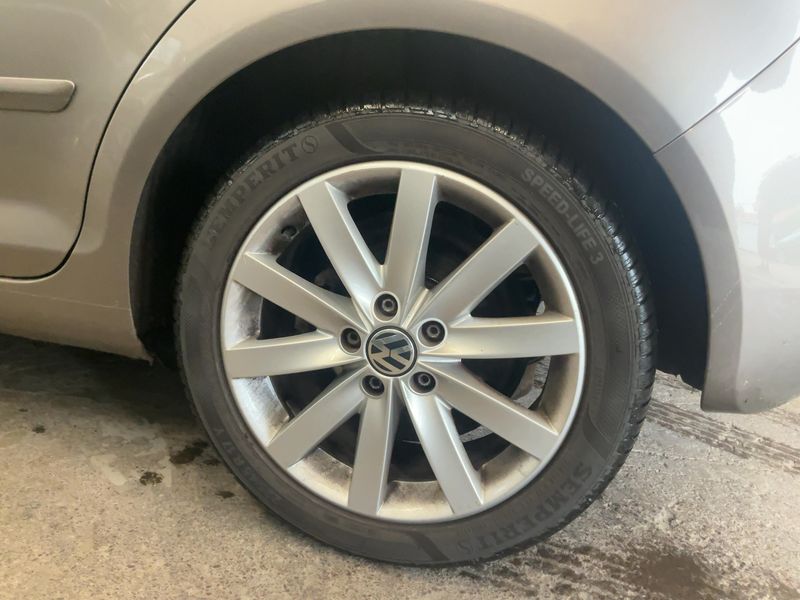 Volkswagen Golf VI Plus 1.4 TSI Highline 2013 – снимка 5