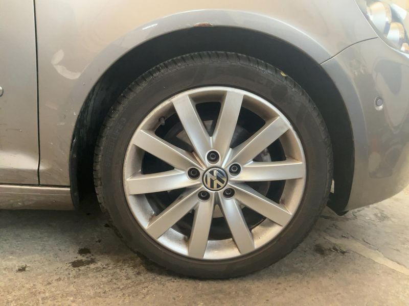 Volkswagen Golf VI Plus 1.4 TSI Highline 2013 – снимка 11