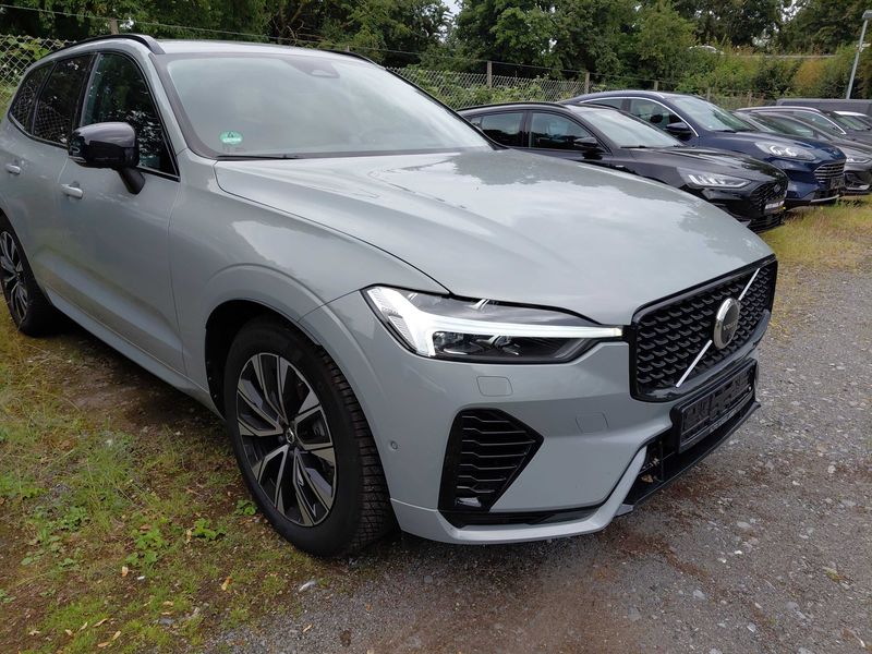 Volvo XC60 2.0 T6 Recharge Plug-in Hybrid Ultra Dark AWD 2025 – снимка 6