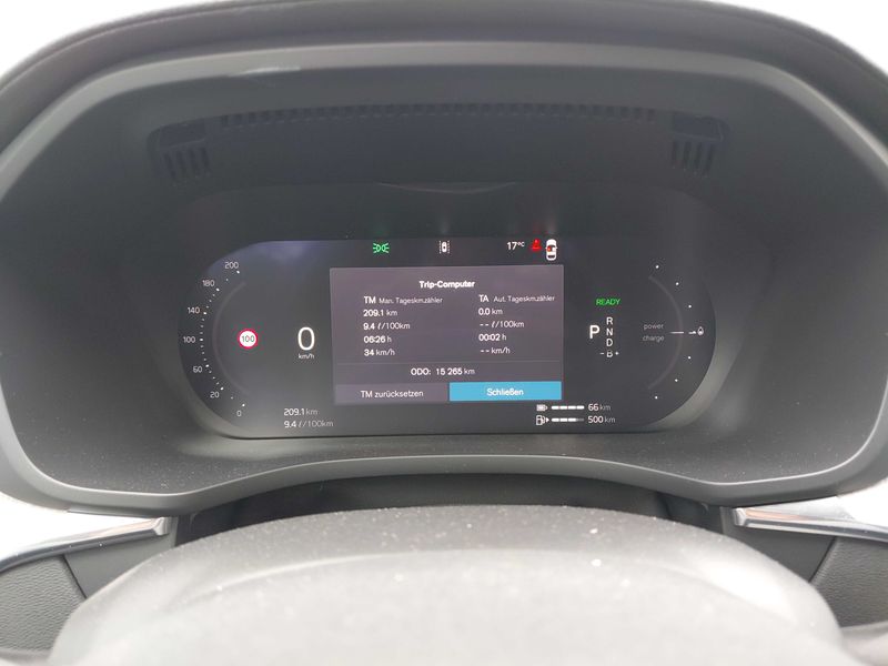 Volvo XC60 2.0 T6 Recharge Plug-in Hybrid Ultra Dark AWD 2025 – снимка 12