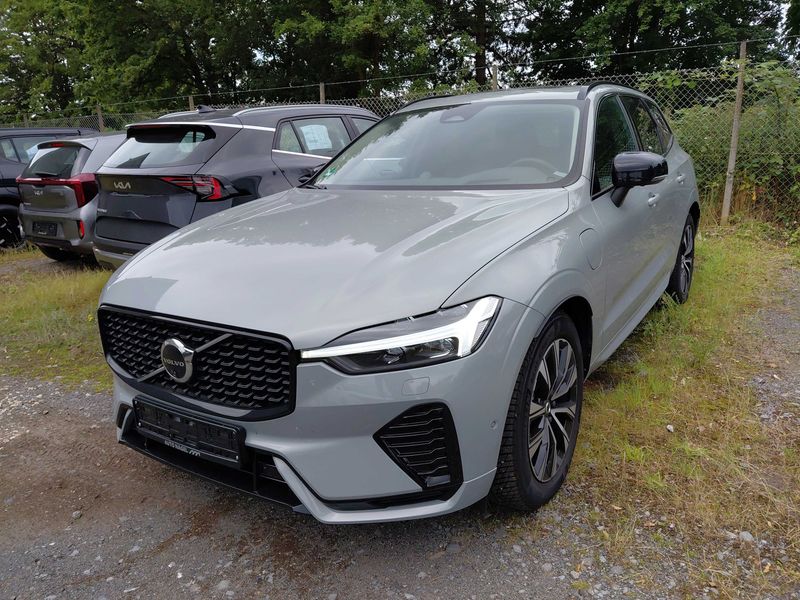 Volvo XC60 2.0 T6 Recharge Plug-in Hybrid Ultra Dark AWD 2025 – снимка 1
