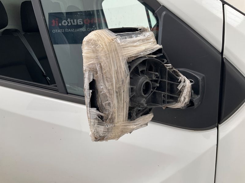 Renault Trafic 1.6 dCi Energy L1H1 2,9t Komfort 2017 – снимка 23