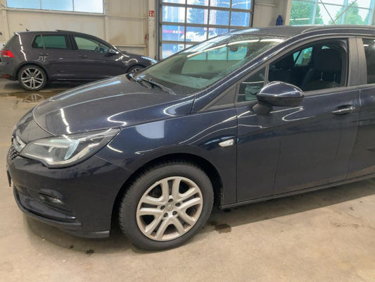 Opel Astra 1.6 CDTI DPF Business Start/Stop 2018 – снимка 2
