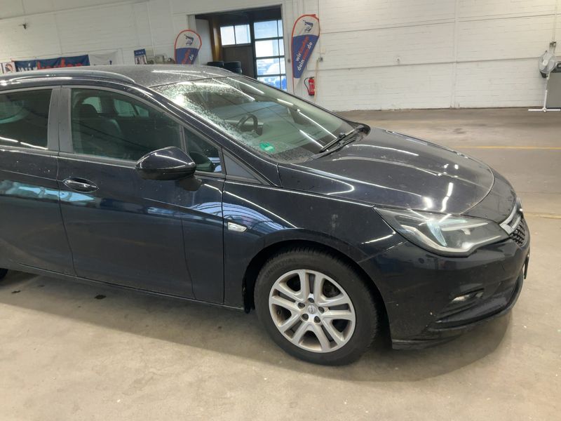 Opel Astra 1.6 CDTI DPF Business Start/Stop 2018 – снимка 12