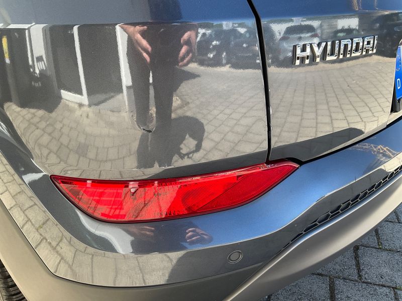Hyundai Tucson 1.6 TGDI Intro Edition 2WD 2016 – снимка 37