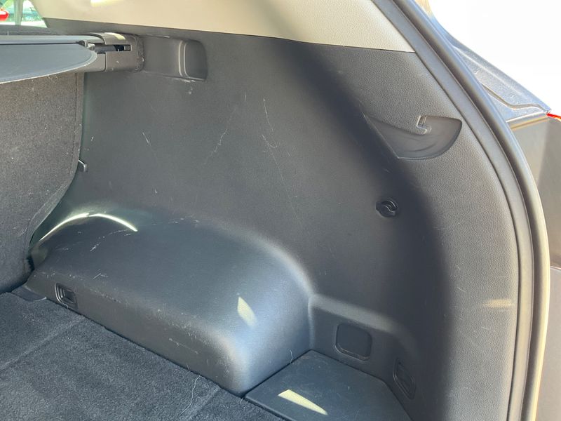 Hyundai Tucson 1.6 TGDI Intro Edition 2WD 2016 – снимка 31