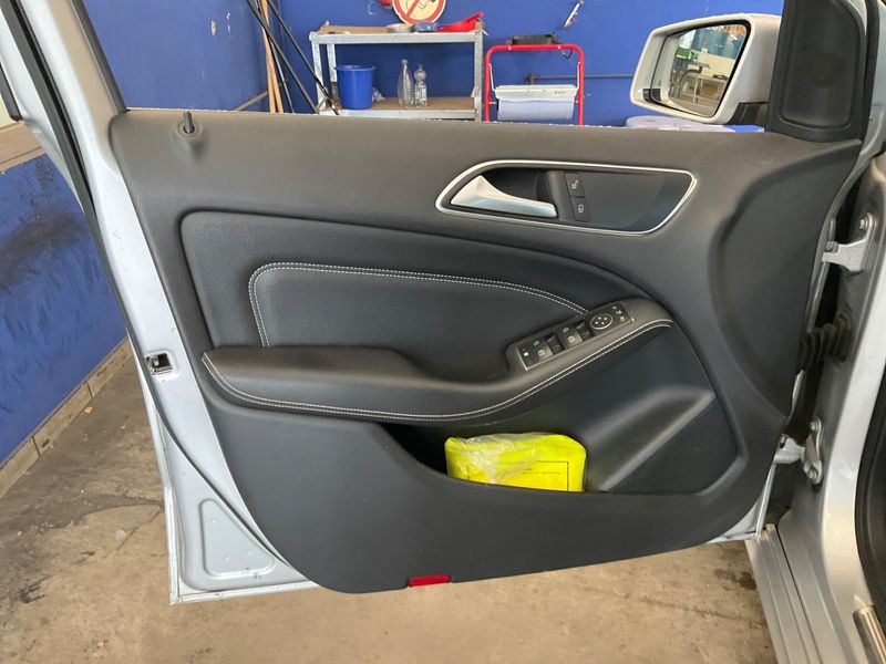 Mercedes-Benz B-Klasse B 160 Urban 2016 – снимка 32