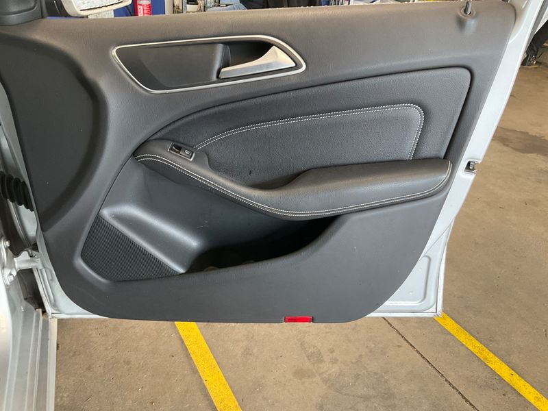 Mercedes-Benz B-Klasse B 160 Urban 2016 – снимка 36