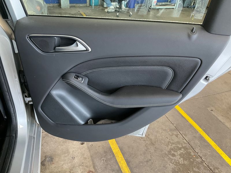 Mercedes-Benz B-Klasse B 160 Urban 2016 – снимка 37