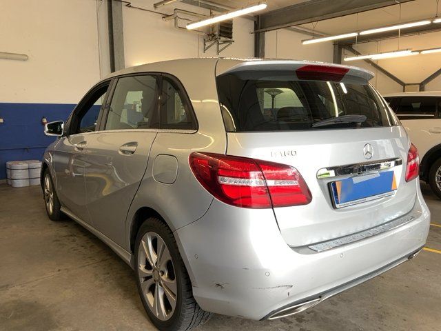 Mercedes-Benz B-Klasse B 160 Urban 2016 – снимка 6