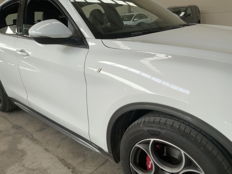Alfa Romeo Stelvio 2.2 JTDM Ti Q4 2022 – снимка 12