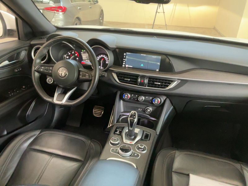 Alfa Romeo Stelvio 2.2 JTDM Ti Q4 2022 – снимка 17