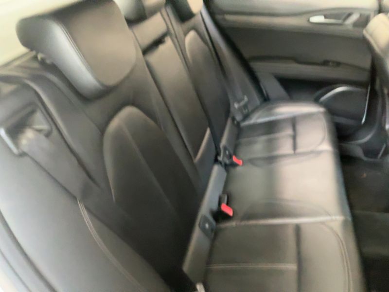 Alfa Romeo Stelvio 2.2 JTDM Ti Q4 2022 – снимка 19