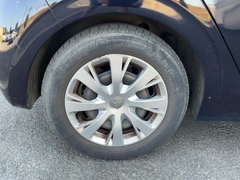 Peugeot 208 1.5 Blue-HDi Active 2018 – снимка 9