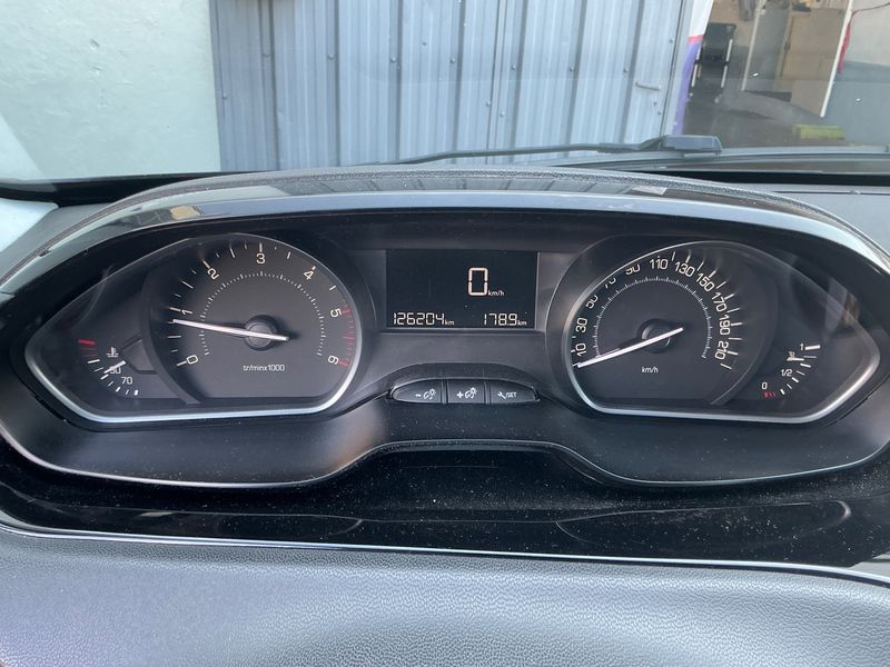 Peugeot 208 1.5 Blue-HDi Active 2018 – снимка 18