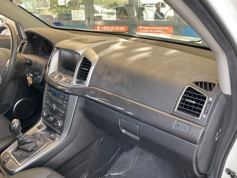 Chevrolet Captiva 2.2 Diesel D LT 2WD 2013 – снимка 29