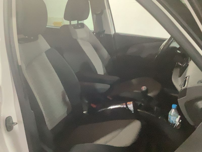 Citroen C4 Grand Picasso 1.6 e-HDi Seduction 2015 – снимка 16