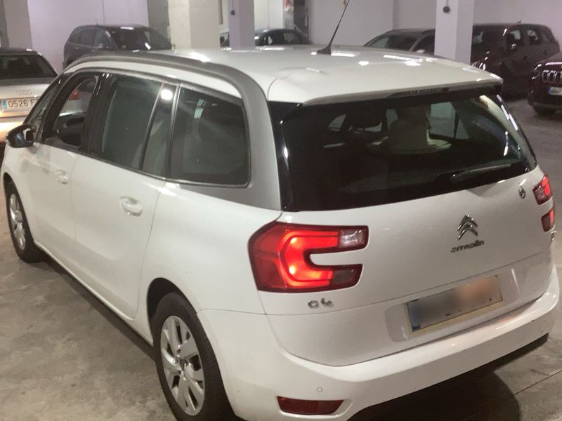 Citroen C4 Grand Picasso 1.6 e-HDi Seduction 2015 – снимка 6