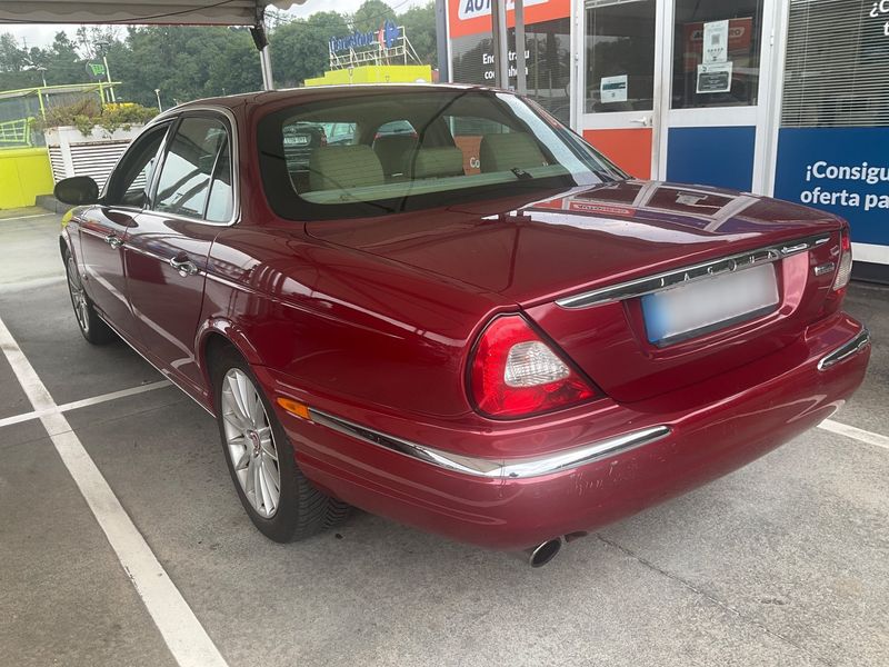 Jaguar XJ 2.7 D V6 Executive 2007 – снимка 6