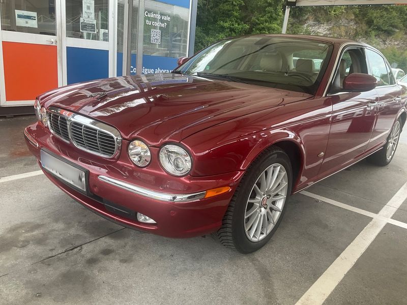 Jaguar XJ 2.7 D V6 Executive 2007 – снимка 1
