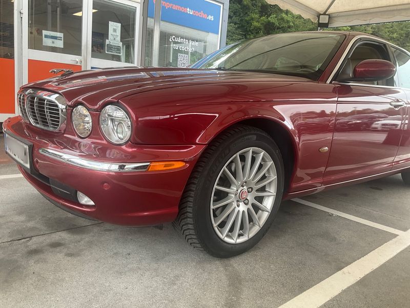 Jaguar XJ 2.7 D V6 Executive 2007 – снимка 2