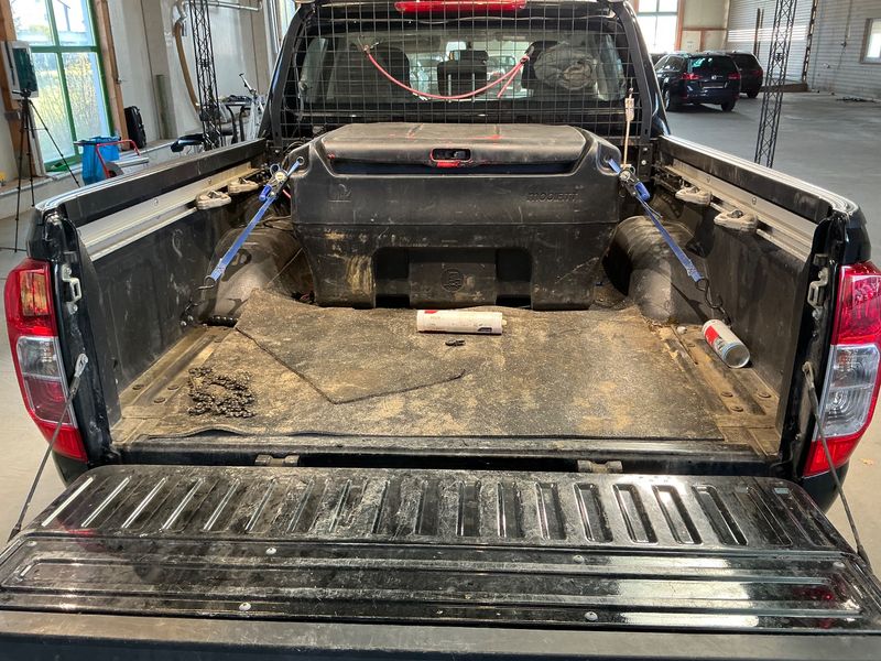 Nissan NP300 Pick-up 2.3 dCi Visia Double Cab 4x4 2021 – снимка 15